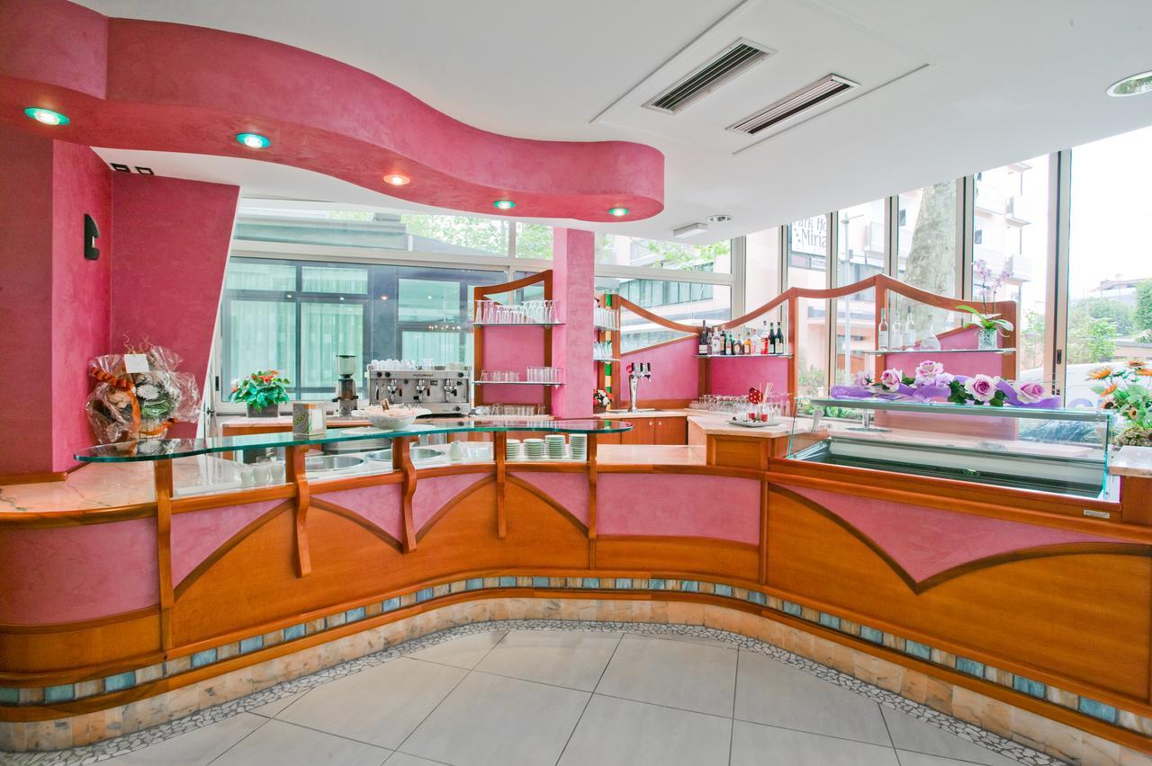 Hotel Le Lune Gatteo a Mare Kültér fotó