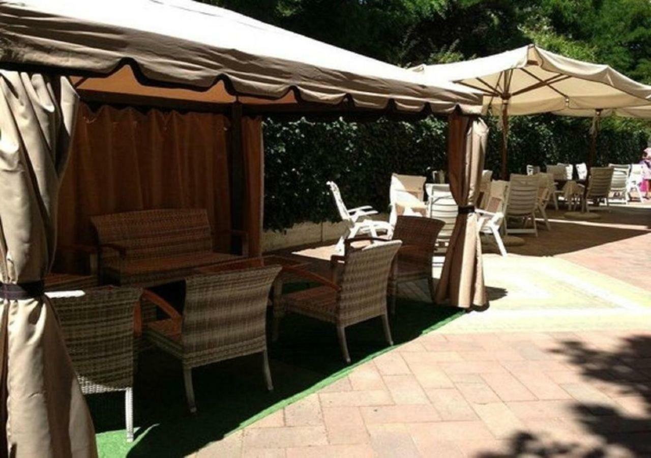 Hotel Le Lune Gatteo a Mare Kültér fotó