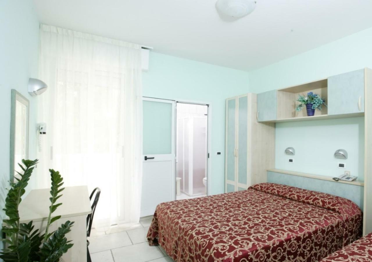 Hotel Le Lune Gatteo a Mare Kültér fotó